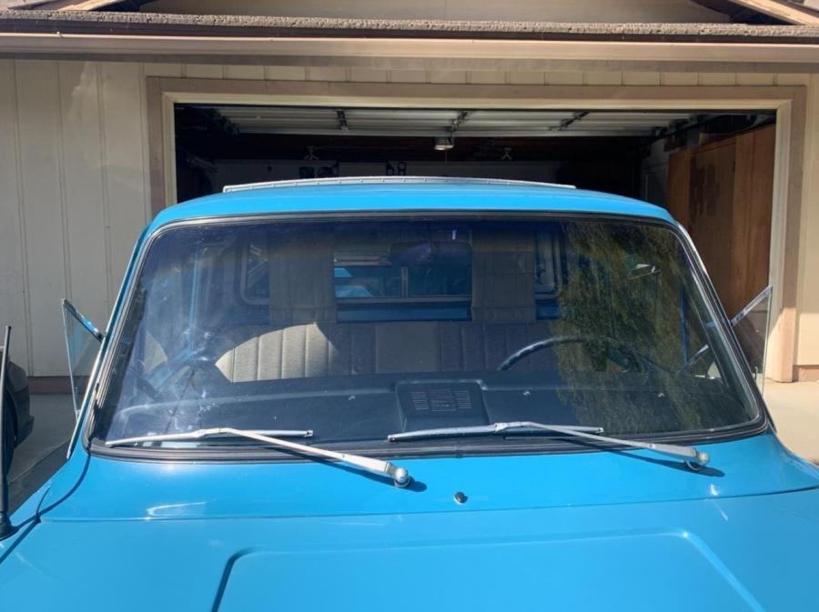 Детали экстерьера Mazda B1500 1974 года  (фото 26 из 111)